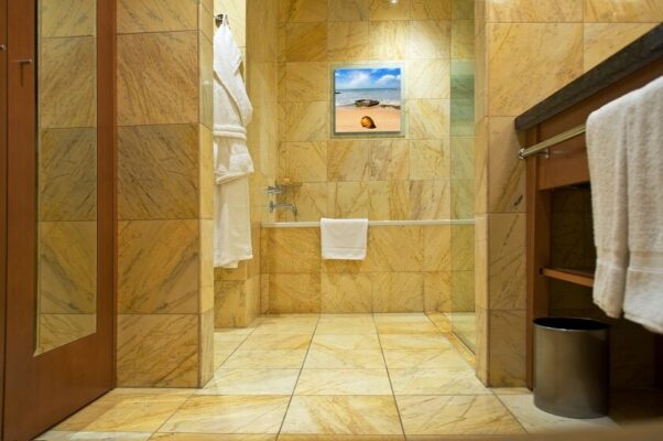Use limestone as bathroom interior